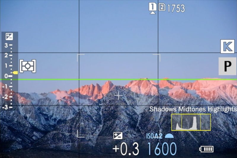 mirrorless histogram display